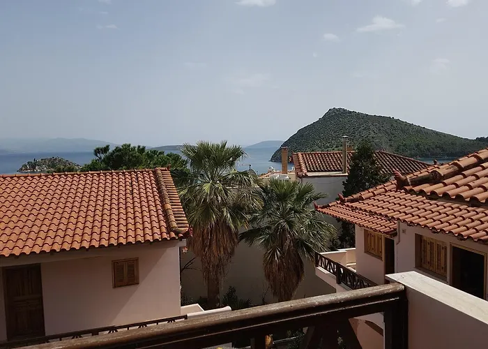 Ninemia 4* Tolón