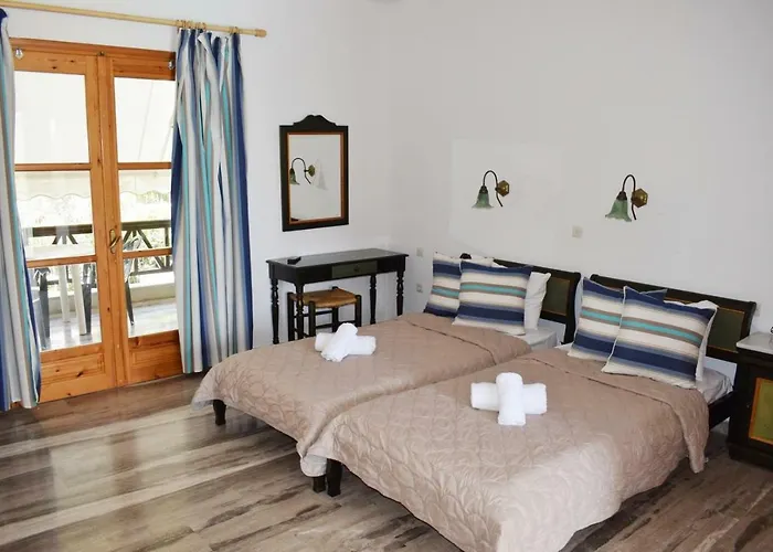 Aparthotel Ninemia Tolón