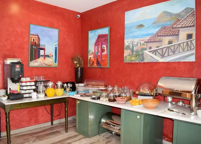 Ninemia Aparthotel 4*