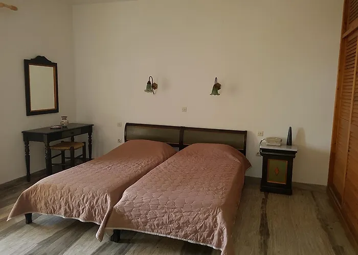 Ξενοδοχείο με διαμερίσματα Ninemia