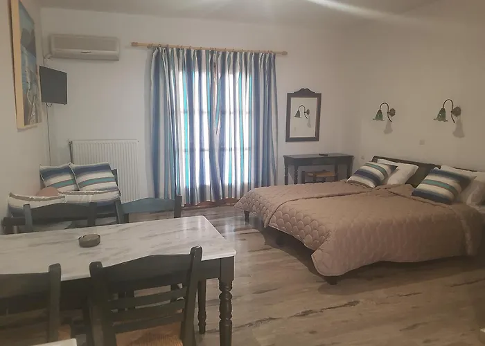 Ninemia Ξενοδοχείο με διαμερίσματα 4*