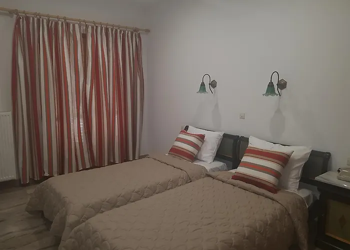 Ξενοδοχείο με διαμερίσματα Ninemia Τολό