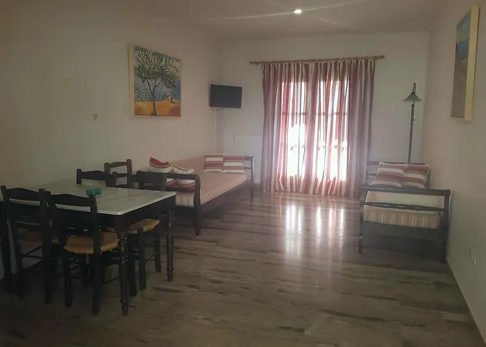 Ninemia 아파트호텔 Tolón